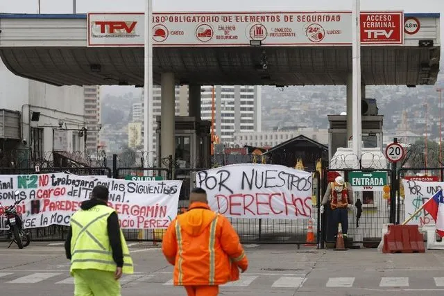 Paralización de puertos: Trabajadores portuarios inician paro nacional