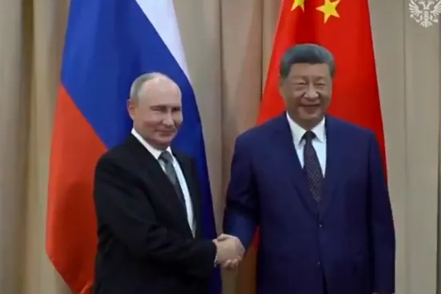 Putin y Xi Jinping refuerzan su alianza en cumbre de la OCS