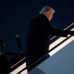 Tras cumbre OTAN Trump salió en avión militar y dejó al Air Force One como señuelo