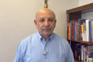 Senador Juan Luis Castro