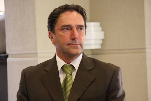 Exministro Gómez advierte riesgos de sumarse a coalición contra carteles