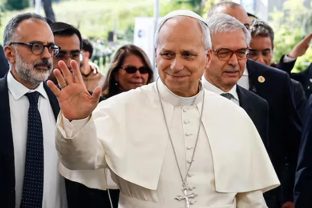 Papa León XIV evoluciona bien tras operación pulmonar
