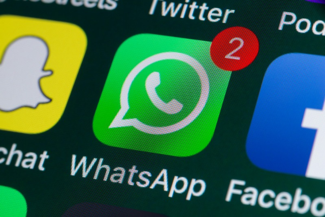 WhatsApp comienza a cobrar a empresas que superen los mil mensajes