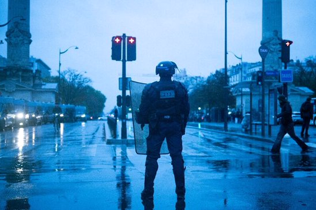París toque de queda