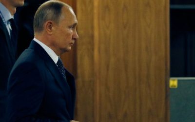 El primer ministro húngaro, Viktor Orbán, sorprendió al viajar este viernes a Moscú para reunirse con el presidente ruso Vladimir Putin, una visita que ha generado controversia entre los estados miembros de la Unión Europea.