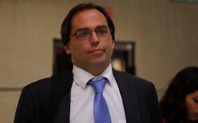 Durante una entrevista en Radio Pauta, Matías Acevedo, ex Director de Presupuesto en la administración de Sebastián Piñera, abordó el próximo proyecto de ley sobre permisos gubernamentales que se espera sea presentado en las próximas semanas.