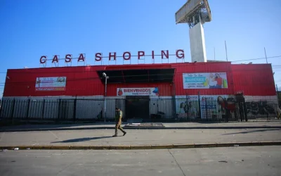 mall chinos
