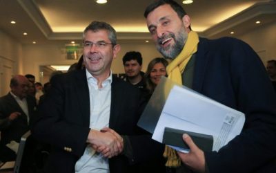 Andrés Jouannet junto a Cristián Wrnken en la recolección de firmas de Amarillos por Chile.