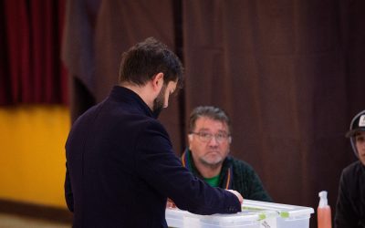 Plebiscito: Boric arriba a Punta Arenas.