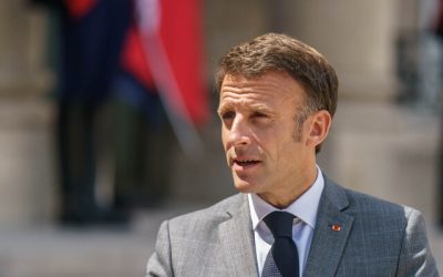 Macron gira a la derecha en nombramiento de nuevo Gobierno en Francia - Agencia UNO