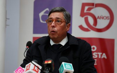 Las declaraciones del vicepresidente del Partido Socialista (PS), Arturo Barrios, desencadenaron una fuerte controversia luego de que insinuara tener vínculos con el narcotráfico.