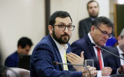 Confirmó a la primera: Crispi irá a comisión revisora de AC contra Montes.
