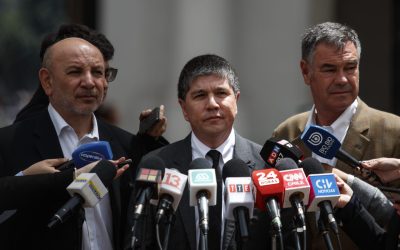 Los senadores Juan Luis Castro (PS) y Manuel José Ossandon (RN), presentaron al Gobierno una modificación a la Ley de Drogas.