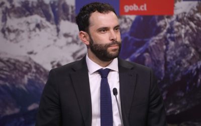 Subsecretario de Defensa por petición de FF.AA: "No dejamos de ser de izquierda".