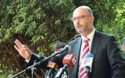 Diputado Ilabaca critica a ministra Vallejo por ataque a presidenta del PS