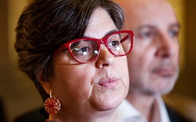 Durante una entrevista en la mañana de este jueves con Radio Universidad de Chile, la senadora del Partido Comunista (PC), Claudia Pascual, reafirmó su preocupación por la rapidez con la que se están tramitando las propuestas relacionadas con seguridad tras el trágico asesinato de tres carabineros en Cañete, Región del Biobío.