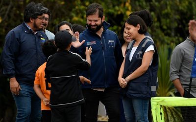 Gobierno anuncia tres soluciones habitacionales transitorias para damnificados por incendios.