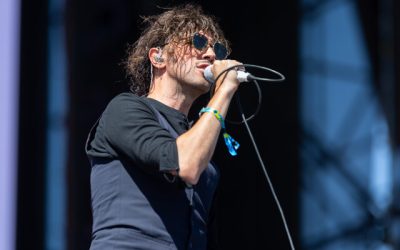 Vocalista de Glup! se disculpa con animadora