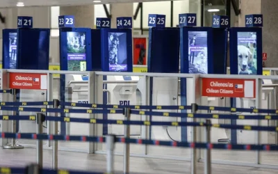 tótems aeropuerto