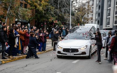 Mamá de Claudio Iturra le rinde homenaje por su cumpleaños