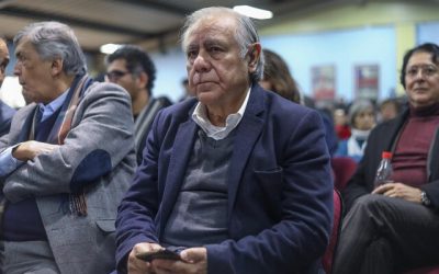 Este miércoles se confirmó la salida de Juan Andrés Lagos, militante del Partido Comunista, quien asesoraba a la Subsecretaría del Interior liderada por el socialista Manuel Monsalve.