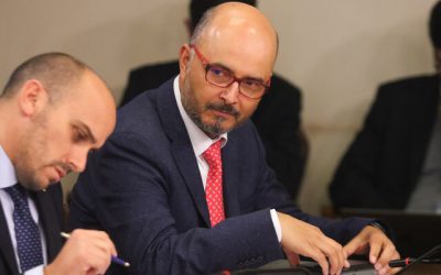 En la próxima reunión de la mesa técnica, se iniciará el debate sobre el proyecto de ley que se presentará al Congreso Nacional en agosto, con el objetivo de abordar el creciente costo de las facturas de electricidad, a lo que el diputado Ilabaca entregó su opinión.