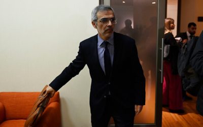 Este miércoles, el ministro de Justicia, Luis Cordero, respondió a las críticas del fiscal general de Venezuela, Tarek William Saab, sobre la investigación del asesinato del exmilitar y disidente del gobierno de Nicolás Maduro, Ronald Ojeda, llevada a cabo por el gobierno y el Ministerio Público de Chile.