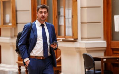 A_UNO_1593290