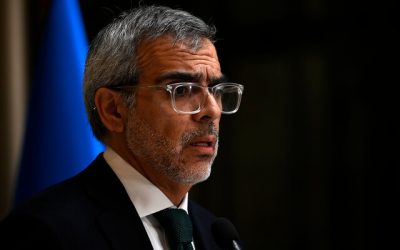 Cordero respalda a Karamanos y al Ministerio Público en Caso Convenios