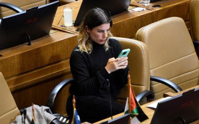 A_UNO_1596376