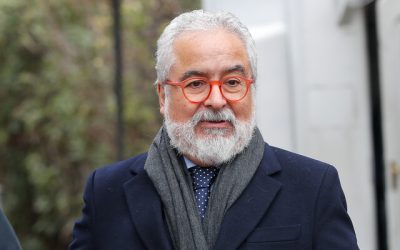 Esta tarde, la Fiscalía Metropolitana Oriente, bajo la dirección de la fiscal Lorena Parra, solicitó al Cuarto Tribunal de Garantía de Santiago la formalización del abogado Luis Hermosilla, uno de los involucrados en el controvertido Caso Audios.