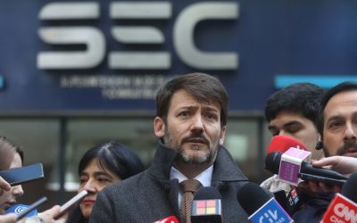 El Ministro de Energía, Diego Pardow, comentó sobre la decisión del gobierno de iniciar el proceso de caducidad de la concesión de Enel, considerado como un “ultimátum” debido a los prolongados cortes de luz que afectaron a diversas regiones del país por el sistema frontal.