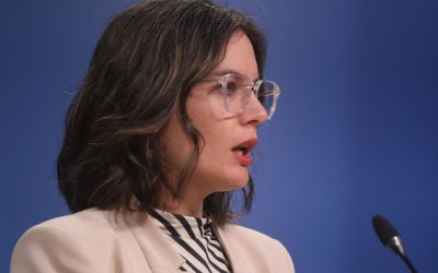 La ministra vocera, Camila Vallejo (PC), señaló que existe una "Expectativa de la sociedad, incluso su propio sector" para que Andrés Chadwick aclare su relación con Luis Hermosilla, quien se encuentra en prisión preventiva por presuntos delitos de corrupción.