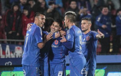 Formación mixta para la U en la Copa Chile. (Foto: Agencia Uno)