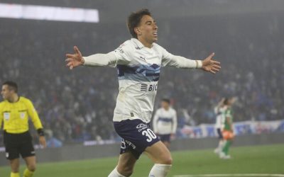 La UC mantiene su invicto en el Claro Arena. (Foto: Agencia Uno)
