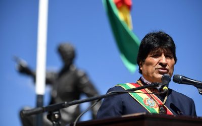 El presidente de Bolivia, Luis Arce Catacora, se enfrentó el 26 de junio pasado a lo que describió como un intento de golpe de Estado. Un grupo de militares liderados por el general Juan José Zúñiga, entonces comandante de las Fuerzas Armadas, intentó sin éxito invadir la sede del gobierno. Zúñiga y al menos otras 20 personas fueron arrestados. Ahora Evo Morales quiere postularse a la presidencia.