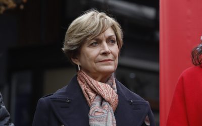 La firma de investigación Activa Research publicó los resultados más recientes de su encuesta Pulso Ciudadano sobre las preferencias presidenciales de diciembre de 2023. Destacó que la alcaldesa de Providencia, Evelyn Matthei, retomó el liderazgo en la encuesta tras un aumento significativo en su respaldo.