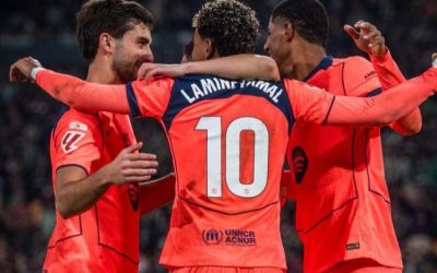 Barcelona se mantiene firme en la cima.