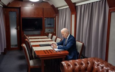 Este jueves , el presidente de Estados Unidos, Joe Biden, comentó sobre el reciente ataque israelí en Gaza que resultó en la muerte de más de 100 personas y complicó las negociaciones para un alto el fuego y la liberación de rehenes.