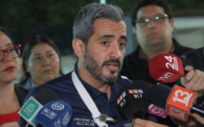 Boceto del Alcalde Christoper White referencial creado con herramientas digitales