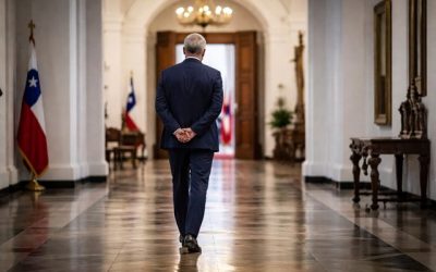 Imagen referencial de la soledad del poder creada con herramientas digitales