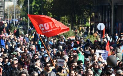 Antes de la conmemoración del Día del Trabajador el 1 de mayo, la Central Unitaria de Trabajadores (CUT) abogaba por elevar el salario mínimo a $630 millones para marzo de 2026, al finalizar el mandato del presidente Gabriel Boric.