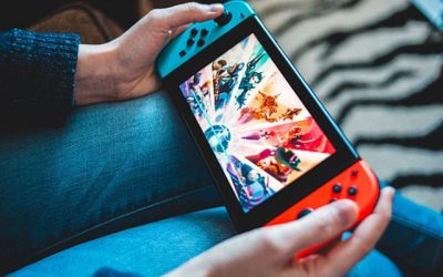 Nintendo comunicó a sus colaboradores editoriales de videojuegos que el lanzamiento de la Nintendo Switch 2 se ha retrasado, generando decepción entre los aficionados y provocando una caída en el valor de sus acciones, algo no visto en años.