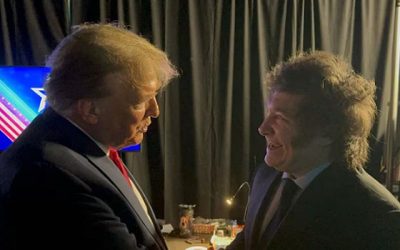 Durante su visita a Estados Unidos, el Presidente de Argentina, Javier Milei, se reunió con el expresidente Donald Trump en el marco de la Conferencia de Acción Política Conservadora (CPAC).