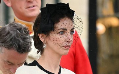 En las últimas semanas, han surgido numerosos rumores sobre el paradero de Kate Middleton, lo cual ha generado gran especulación, que sería la separación de William y Kate, y como principal antagonista tiene a Rose Handbury.