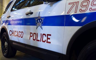 La Policía de Chicago (EEUU) se encuentra bajo escrutinio público después de que saliera a la luz un incidente ocurrido a finales de marzo. En un vecindario de la ciudad, cinco oficiales dispararon 96 veces contra un conductor después de un controvertido encuentro.