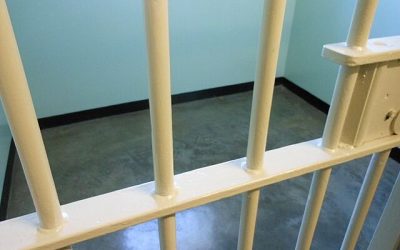 Foto referencial
[[File:Prison Bars Jail Cell.jpg|Prison_Bars_Jail_Cell]]