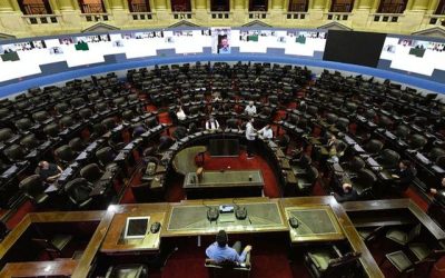La Libertad Avanza busca revertir el aumento del 30% en las dietas de los diputados