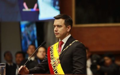 Presidente de Ecuador propone reforma constitucional para permitir bases militares extranjera