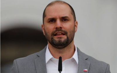 Jaime Bellolio arremete contra exfiscal Guerra y lo tilda de "chanta"